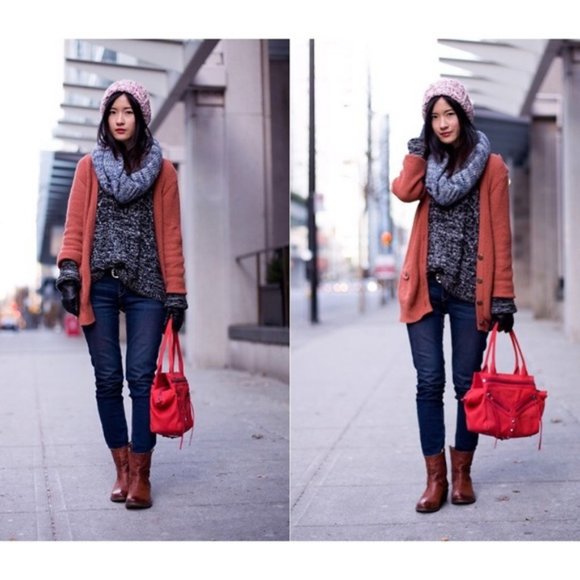 Frye Anna Shortie Black Leather Cute Casual Streetwear Pull On Ankle Booties - Picture 4 of 16